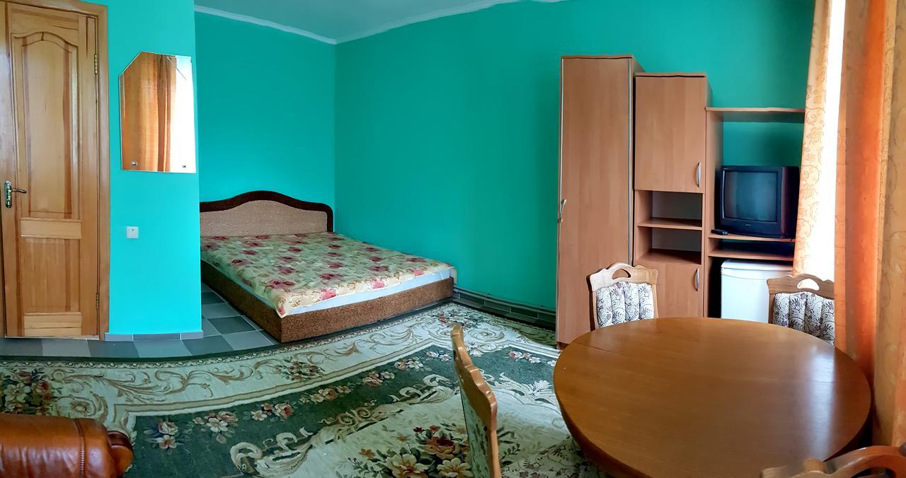 Перлина Дністра Hotel Rudkovtsy Bagian luar foto