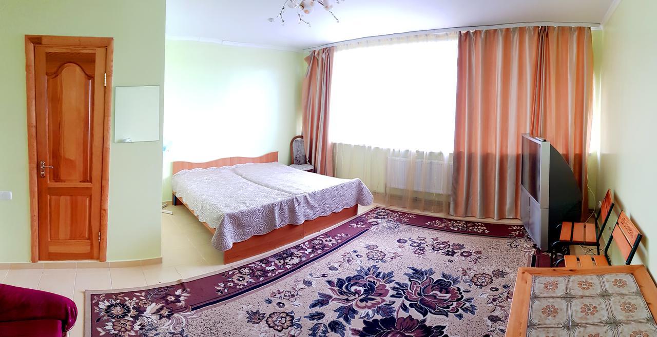 Перлина Дністра Hotel Rudkovtsy Bagian luar foto
